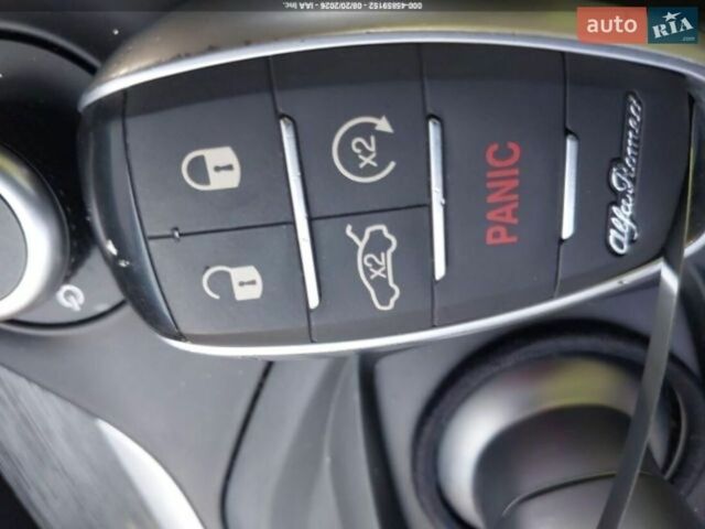 Альфа Ромео Джулія, об'ємом двигуна 2 л та пробігом 36 тис. км за 4200 $, фото 9 на Automoto.ua