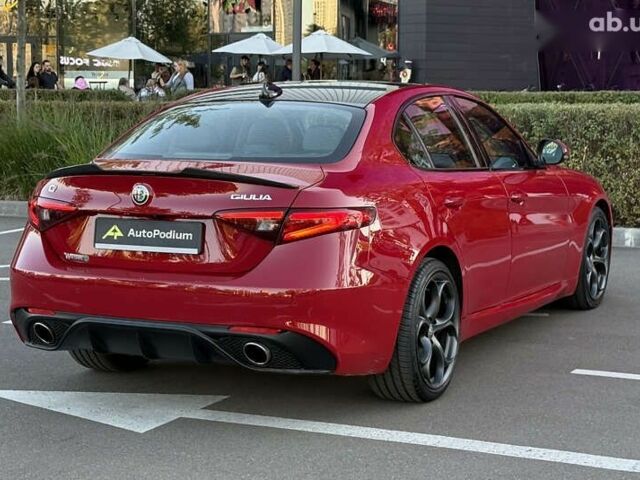 Альфа Ромео Джулия 2019 в Киеве на Automoto.ua Альфа Ромео Джулия, объемом двигателя 2 л и пробегом 40 тыс. км за 25900 $, фото 11 на Automoto.ua