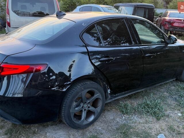 Альфа Ромео Джулія, об'ємом двигуна 2 л та пробігом 150 тис. км за 12500 $, фото 5 на Automoto.ua