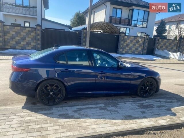 Альфа Ромео Джулія, об'ємом двигуна 2 л та пробігом 56 тис. км за 15000 $, фото 4 на Automoto.ua