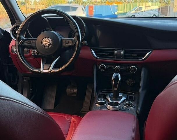 Альфа Ромео Джулія, об'ємом двигуна 0 л та пробігом 100 тис. км за 22499 $, фото 13 на Automoto.ua