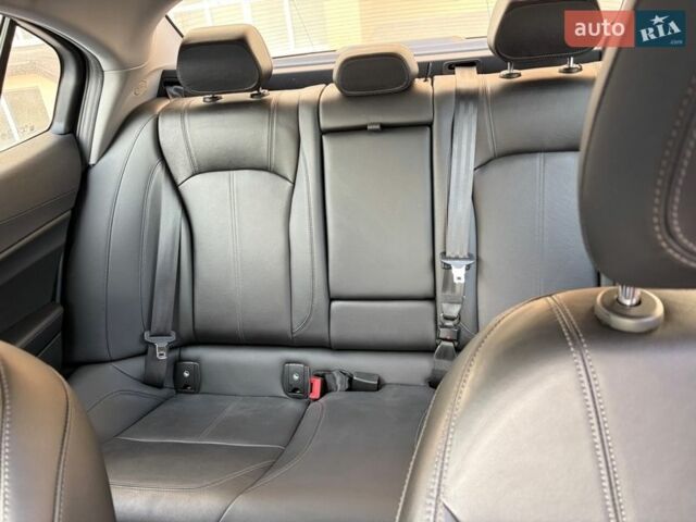 Альфа Ромео Джулія, об'ємом двигуна 2 л та пробігом 56 тис. км за 15000 $, фото 20 на Automoto.ua