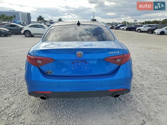 Альфа Ромео Джулия, объемом двигателя 0 л и пробегом 131 тыс. км за 4500 $, фото 5 на Automoto.ua
