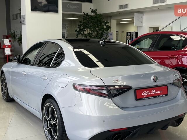 Альфа Ромео Джулия, объемом двигателя 2 л и пробегом 0 тыс. км за 62631 $, фото 3 на Automoto.ua