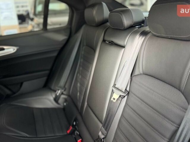 купити нове авто Альфа Ромео Джулія 2025 року від офіційного дилера Форвард-Авто Альфа Ромео фото