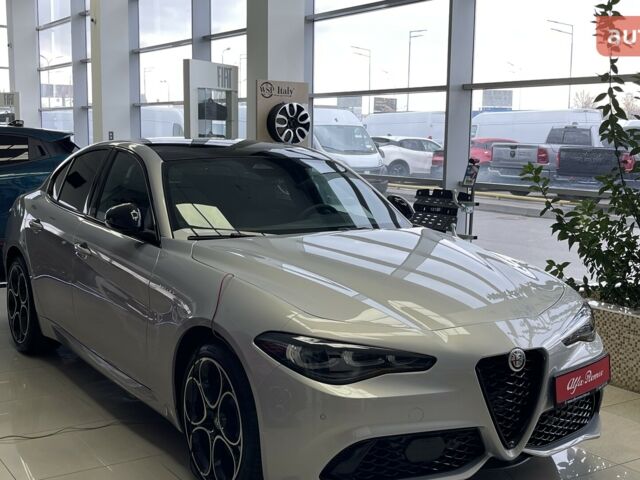 Альфа Ромео Джулия, объемом двигателя 2 л и пробегом 0 тыс. км за 62631 $, фото 1 на Automoto.ua