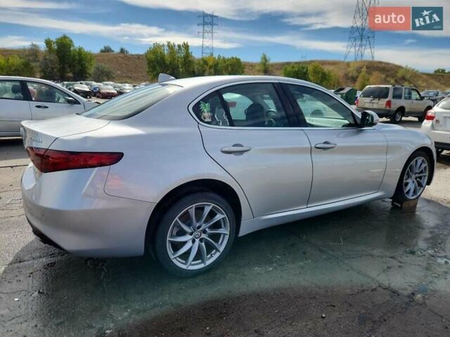 Серый Альфа Ромео Джулия, объемом двигателя 0 л и пробегом 69 тыс. км за 4000 $, фото 2 на Automoto.ua