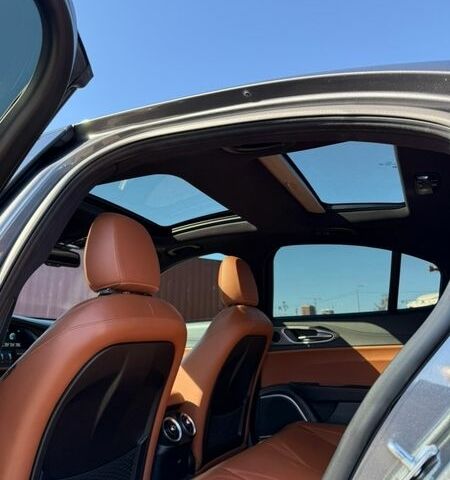 Сірий Альфа Ромео Джулія, об'ємом двигуна 2 л та пробігом 66 тис. км за 19200 $, фото 22 на Automoto.ua