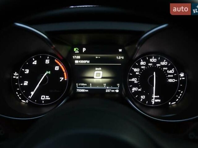 Сірий Альфа Ромео Джулія, об'ємом двигуна 2 л та пробігом 75 тис. км за 17500 $, фото 18 на Automoto.ua