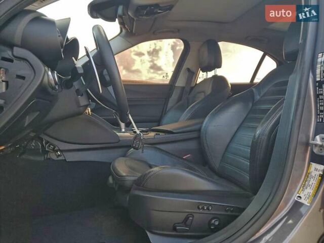 Серый Альфа Ромео Джулия, объемом двигателя 2 л и пробегом 79 тыс. км за 5300 $, фото 6 на Automoto.ua