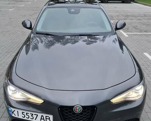 Серый Альфа Ромео Джулия, объемом двигателя 2 л и пробегом 74 тыс. км за 17100 $, фото 10 на Automoto.ua