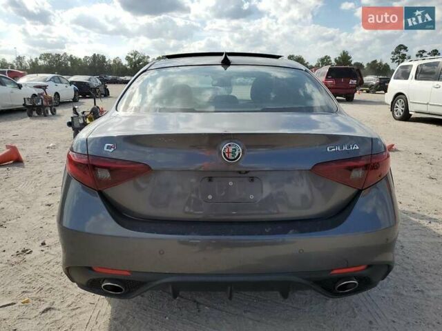Альфа Ромео Джулия 2019 в Львове на Automoto.ua Серый Альфа Ромео Джулия, объемом двигателя 2 л и пробегом 24 тыс. км за 5620 $, фото 5 на Automoto.ua