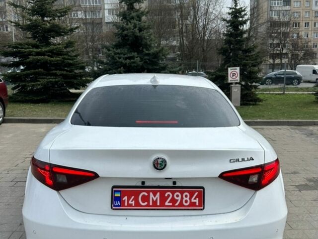 Серый Альфа Ромео Джулия, объемом двигателя 1.98 л и пробегом 203 тыс. км за 19950 $, фото 37 на Automoto.ua