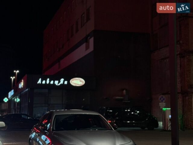 Серый Альфа Ромео Джулия, объемом двигателя 2 л и пробегом 55 тыс. км за 20999 $, фото 12 на Automoto.ua