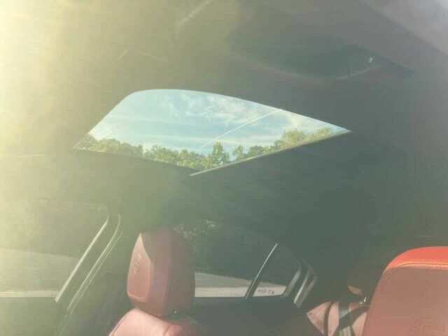 Серый Альфа Ромео Джулия, объемом двигателя 2 л и пробегом 14 тыс. км за 12600 $, фото 13 на Automoto.ua