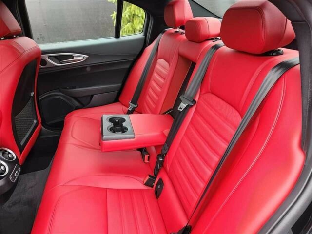 Серый Альфа Ромео Джулия, объемом двигателя 2 л и пробегом 18 тыс. км за 7000 $, фото 11 на Automoto.ua