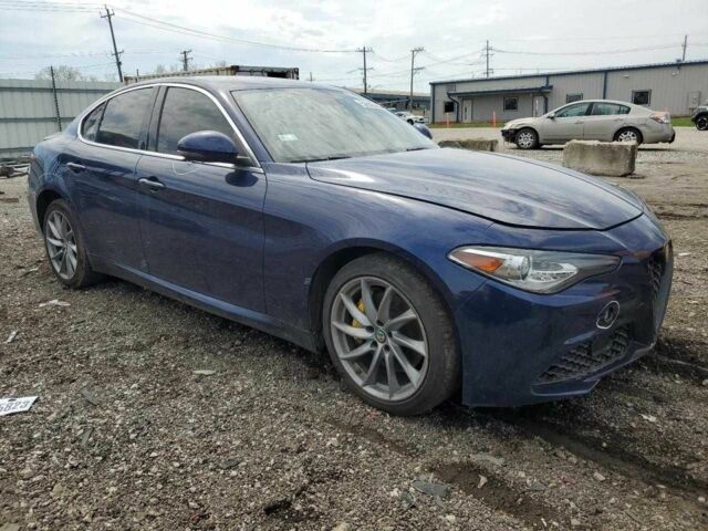 Синий Альфа Ромео Джулия, объемом двигателя 2 л и пробегом 86 тыс. км за 4000 $, фото 3 на Automoto.ua