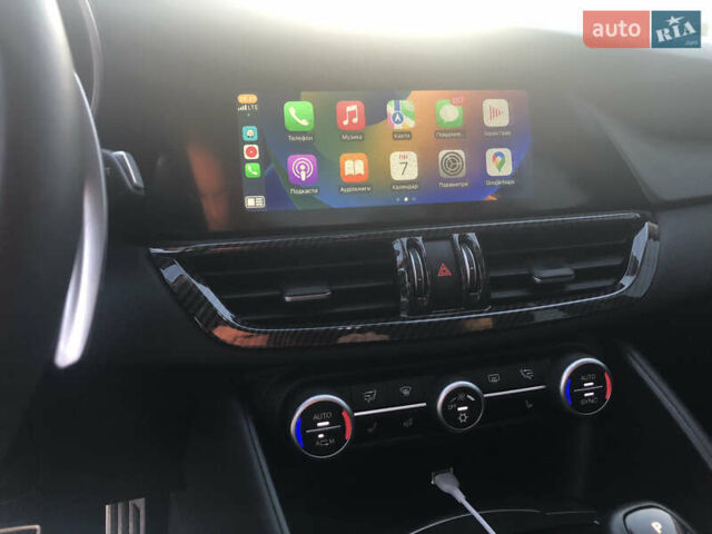 Синий Альфа Ромео Джулия, объемом двигателя 2 л и пробегом 112 тыс. км за 17999 $, фото 8 на Automoto.ua