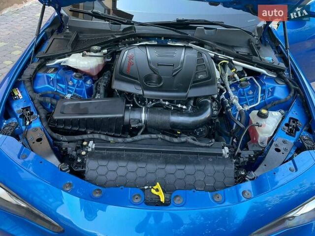 Синий Альфа Ромео Джулия, объемом двигателя 2 л и пробегом 117 тыс. км за 22500 $, фото 17 на Automoto.ua