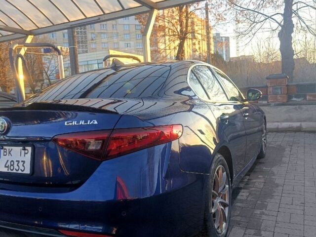 Синій Альфа Ромео Джулія, об'ємом двигуна 2 л та пробігом 117 тис. км за 18500 $, фото 5 на Automoto.ua