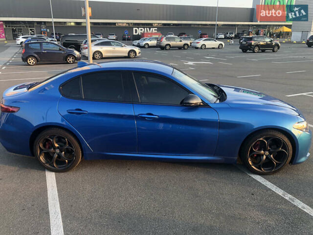 Синий Альфа Ромео Джулия, объемом двигателя 2 л и пробегом 112 тыс. км за 17999 $, фото 12 на Automoto.ua