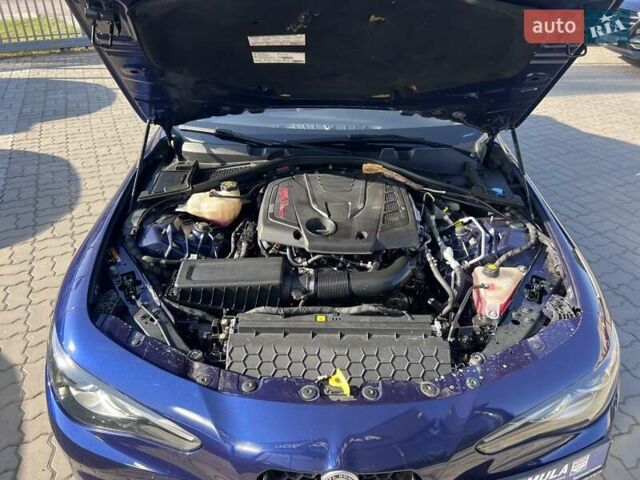 Синій Альфа Ромео Джулія, об'ємом двигуна 2 л та пробігом 186 тис. км за 16890 $, фото 51 на Automoto.ua