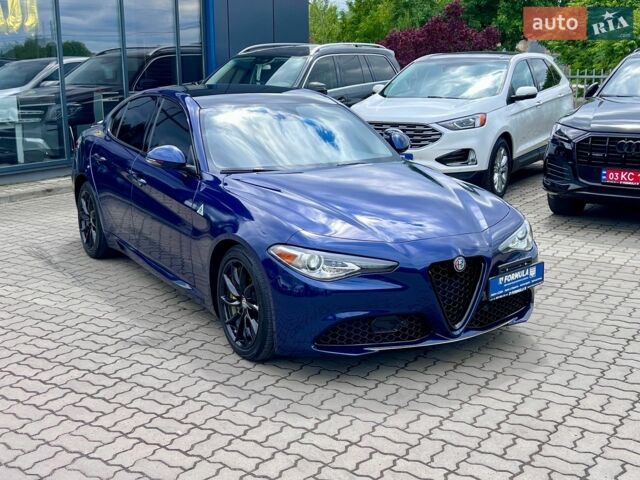Синий Альфа Ромео Джулия, объемом двигателя 2 л и пробегом 78 тыс. км за 18490 $, фото 2 на Automoto.ua