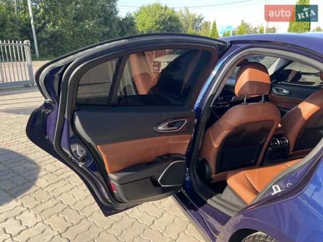 Синій Альфа Ромео Джулія, об'ємом двигуна 2 л та пробігом 186 тис. км за 16890 $, фото 36 на Automoto.ua