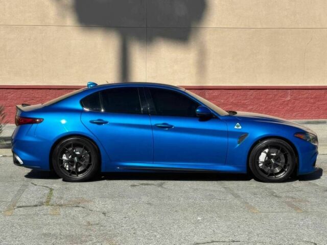 Синий Альфа Ромео Джулия, объемом двигателя 2.9 л и пробегом 38 тыс. км за 5000 $, фото 5 на Automoto.ua