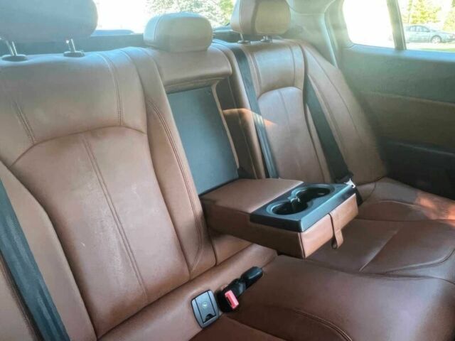 Синий Альфа Ромео Джулия, объемом двигателя 2 л и пробегом 44 тыс. км за 7300 $, фото 10 на Automoto.ua