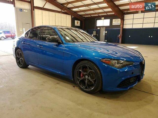 Синій Альфа Ромео Джулія, об'ємом двигуна 2 л та пробігом 61 тис. км за 5000 $, фото 3 на Automoto.ua