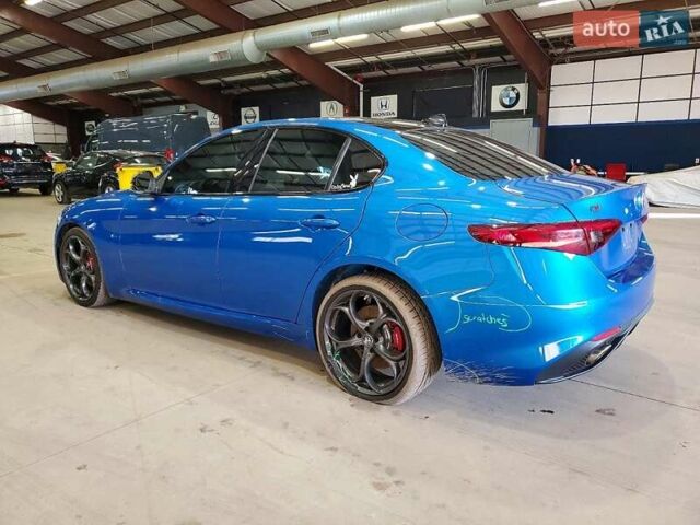 Синій Альфа Ромео Джулія, об'ємом двигуна 2 л та пробігом 61 тис. км за 5000 $, фото 1 на Automoto.ua