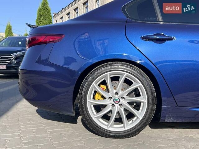 Синій Альфа Ромео Джулія, об'ємом двигуна 2 л та пробігом 186 тис. км за 18490 $, фото 47 на Automoto.ua