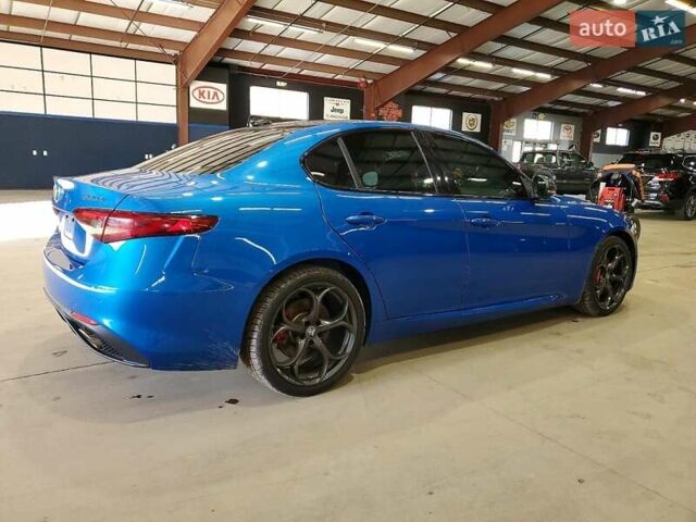 Синій Альфа Ромео Джулія, об'ємом двигуна 2 л та пробігом 61 тис. км за 5000 $, фото 2 на Automoto.ua