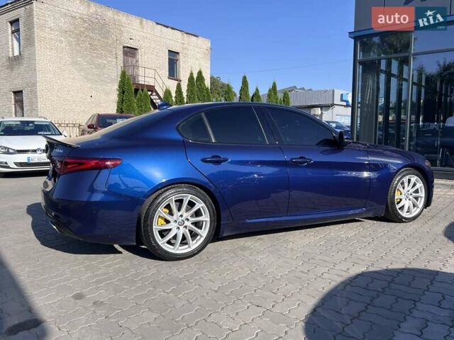 Синій Альфа Ромео Джулія, об'ємом двигуна 2 л та пробігом 186 тис. км за 16890 $, фото 46 на Automoto.ua