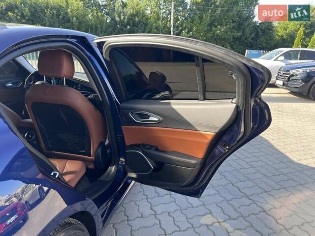 Синій Альфа Ромео Джулія, об'ємом двигуна 2 л та пробігом 186 тис. км за 18490 $, фото 32 на Automoto.ua