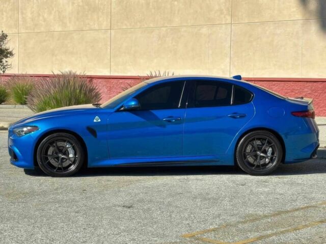 Синий Альфа Ромео Джулия, объемом двигателя 2.9 л и пробегом 38 тыс. км за 5000 $, фото 3 на Automoto.ua