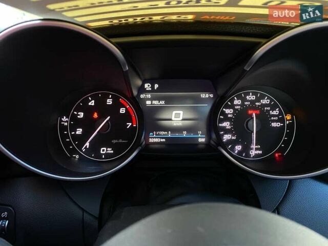 Альфа Ромео Джулия 2019 в Львове на Automoto.ua Синий Альфа Ромео Джулия, объемом двигателя 2 л и пробегом 32 тыс. км за 23800 $, фото 14 на Automoto.ua
