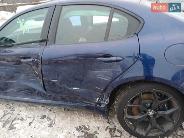 Синій Альфа Ромео Джулія, об'ємом двигуна 0 л та пробігом 55 тис. км за 13000 $, фото 4 на Automoto.ua