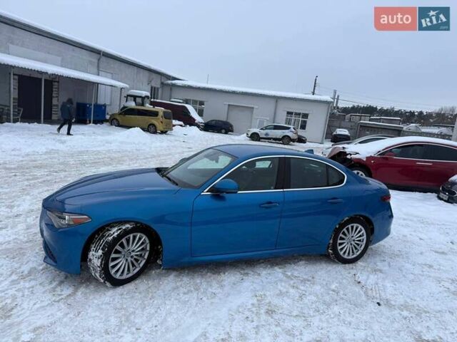 Синій Альфа Ромео Джулія, об'ємом двигуна 2 л та пробігом 109 тис. км за 18600 $, фото 8 на Automoto.ua