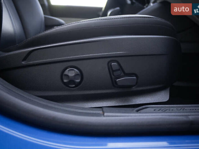 Синий Альфа Ромео Джулия, объемом двигателя 2 л и пробегом 109 тыс. км за 18300 $, фото 28 на Automoto.ua