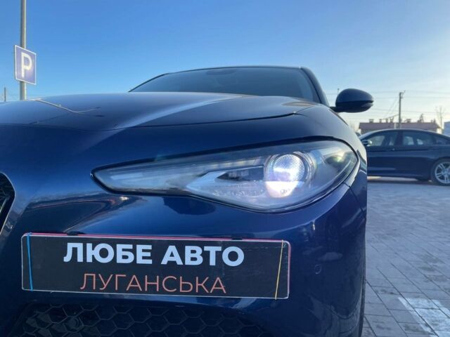 Синий Альфа Ромео Джулия, объемом двигателя 2 л и пробегом 33 тыс. км за 20900 $, фото 6 на Automoto.ua