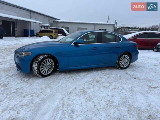 Синій Альфа Ромео Джулія, об'ємом двигуна 2 л та пробігом 109 тис. км за 18600 $, фото 7 на Automoto.ua