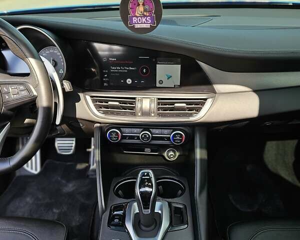 Синій Альфа Ромео Джулія, об'ємом двигуна 2 л та пробігом 94 тис. км за 26900 $, фото 27 на Automoto.ua