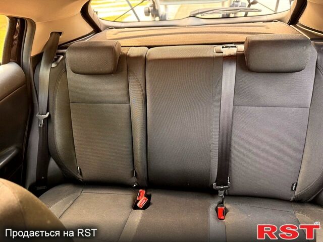 Черный Альфа Ромео Джульетта, объемом двигателя 1.4 л и пробегом 100 тыс. км за 8800 $, фото 6 на Automoto.ua