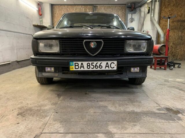 Черный Альфа Ромео Джульетта, объемом двигателя 0 л и пробегом 666 тыс. км за 1500 $, фото 1 на Automoto.ua