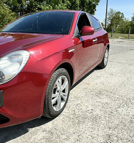 Альфа Ромео Giulietta, об'ємом двигуна 1.4 л та пробігом 167 тис. км за 7000 $, фото 5 на Automoto.ua