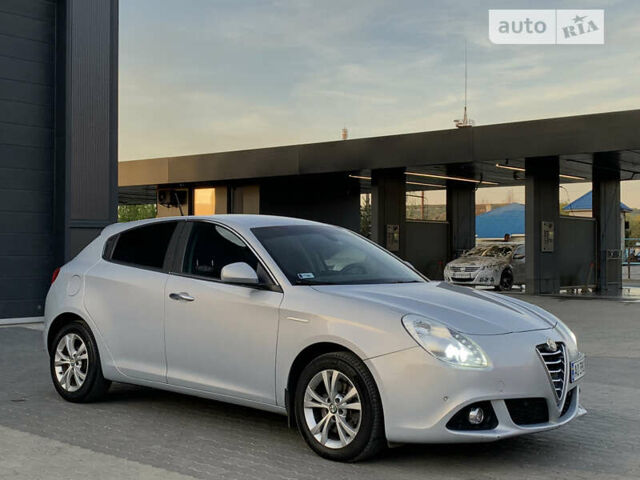 Альфа Ромео Giulietta, об'ємом двигуна 2 л та пробігом 222 тис. км за 11500 $, фото 1 на Automoto.ua