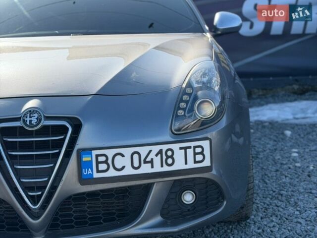 Серый Альфа Ромео Джульетта, объемом двигателя 1.37 л и пробегом 320 тыс. км за 7500 $, фото 20 на Automoto.ua