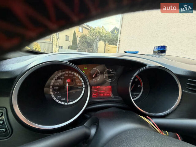 Сірий Альфа Ромео Giulietta, об'ємом двигуна 1.96 л та пробігом 159 тис. км за 7950 $, фото 51 на Automoto.ua